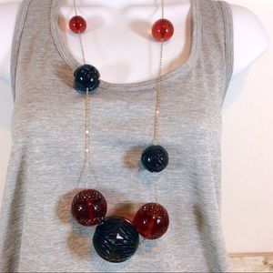 Douglas Poon random sphere necklace